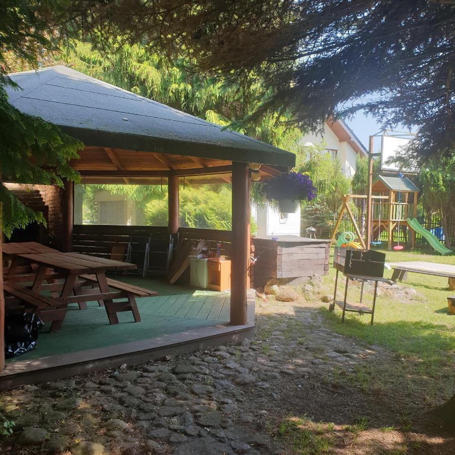 Dom Goscinny Sosenka Grzybowo Exterior foto