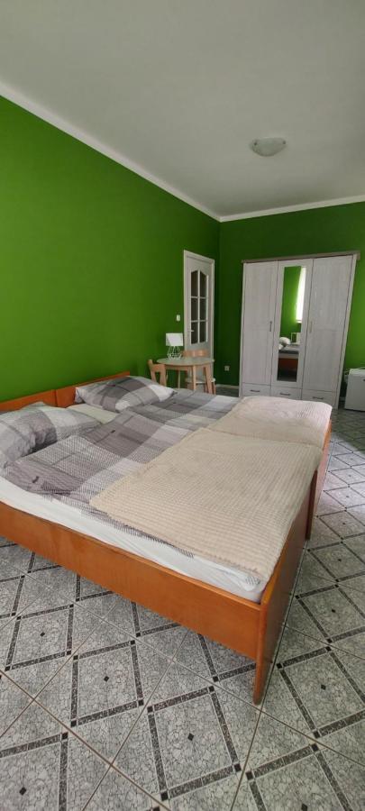 Dom Goscinny Sosenka Grzybowo Exterior foto