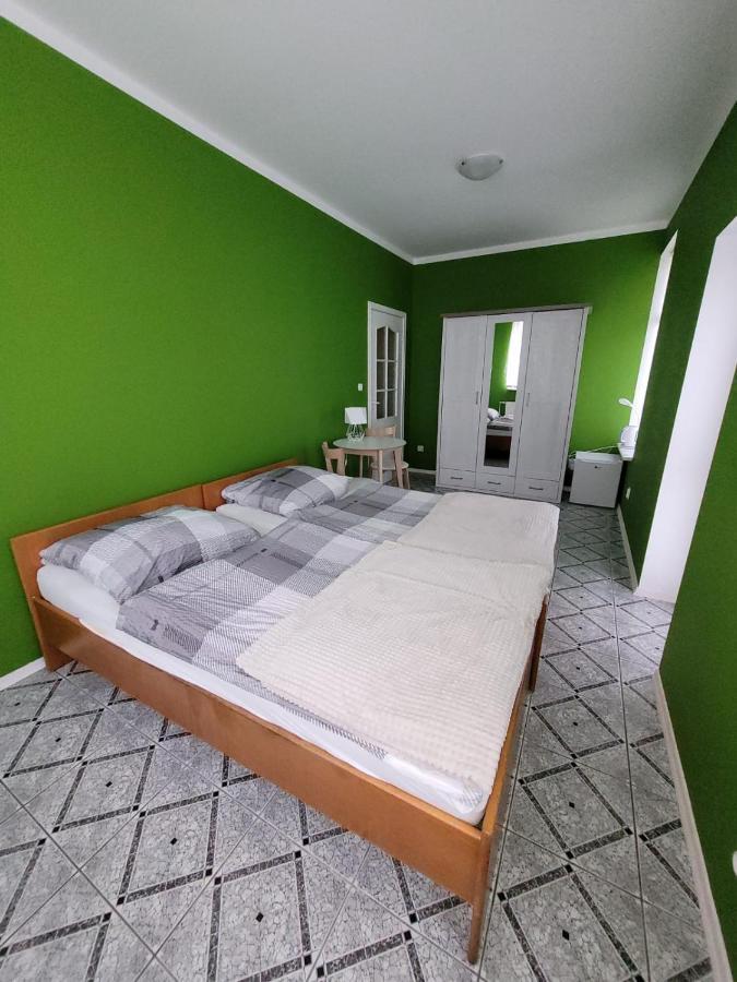 Dom Goscinny Sosenka Grzybowo Exterior foto